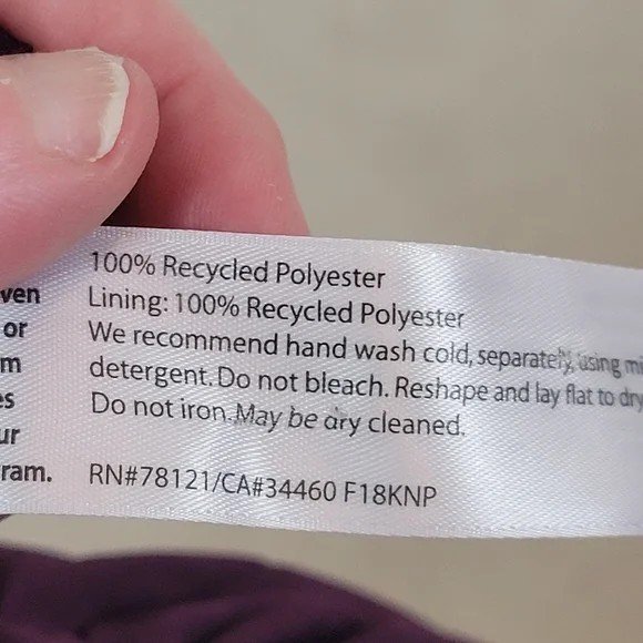 Eileen Fisher Burgundy Micropleated Skirt in 14 - Picture 3 of 4